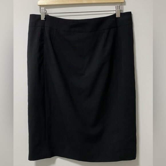 Akris Punto Wool Pencil Skirt Black Office Classic — Size 14 - Picture 5 of 7